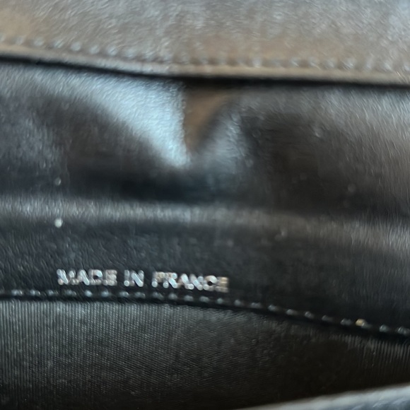 Authentic Chanel long wallet - Picture 14 of 17